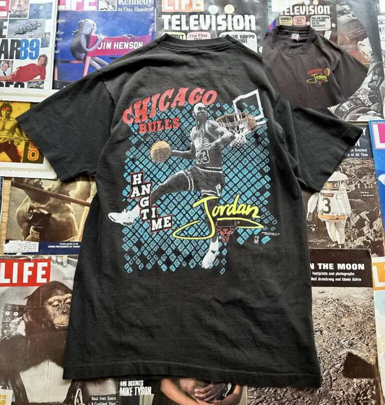 90s Michael Jordan Chicago Bulls Magic Johnson T's shirt